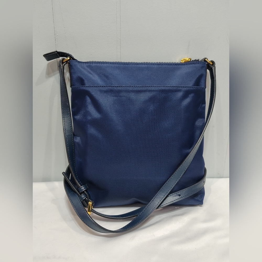 Marc Jacobs Navy Nylon Crossbody Bag Minimalist Lightweight Travel - Picture 7 of 15
